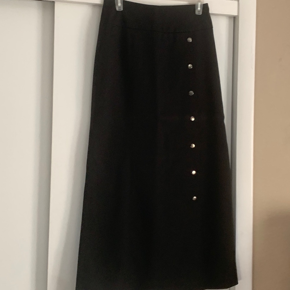 Long black skirt